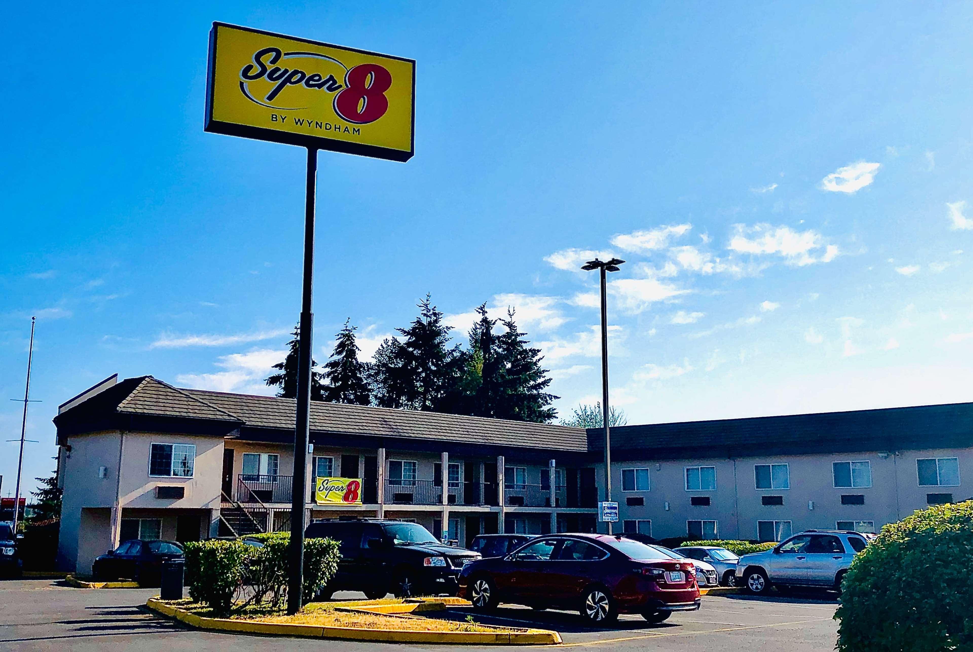 Super 8 By Wyndham Lynnwood Motel Kültér fotó