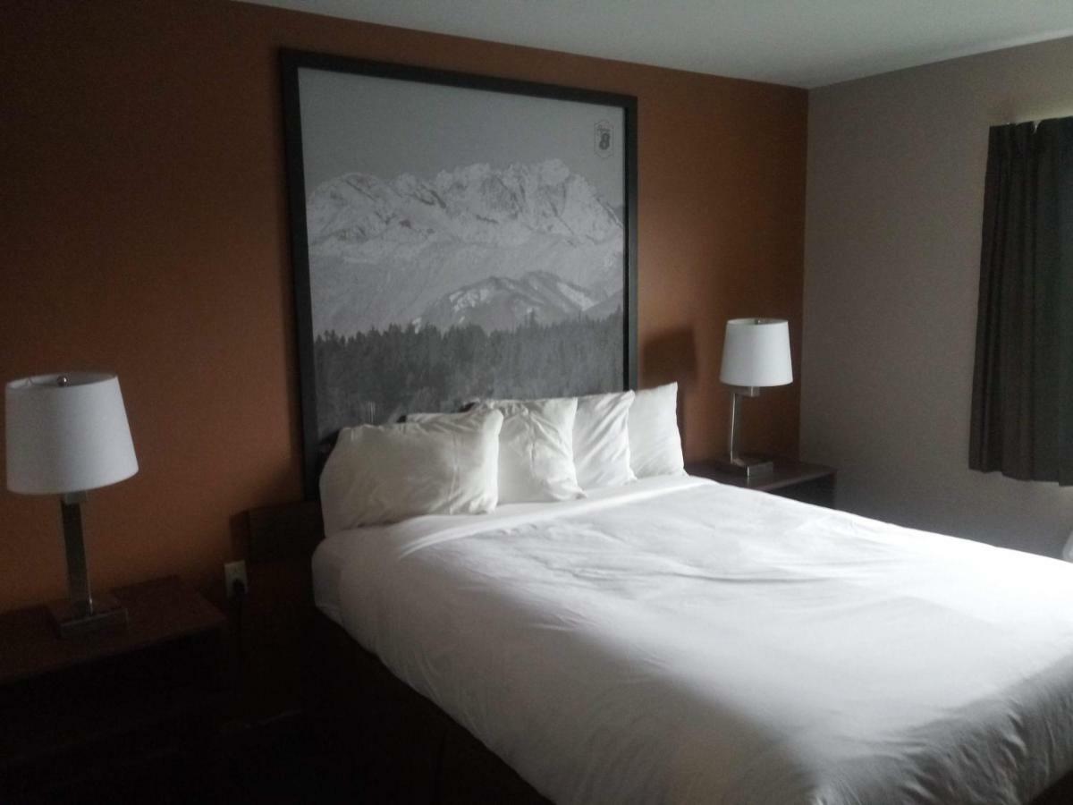 Super 8 By Wyndham Lynnwood Motel Kültér fotó