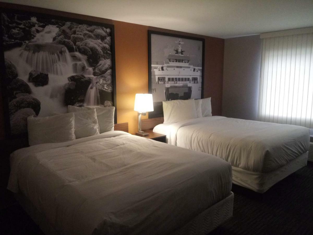 Super 8 By Wyndham Lynnwood Motel Kültér fotó