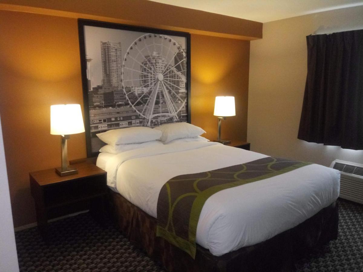 Super 8 By Wyndham Lynnwood Motel Kültér fotó